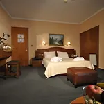 Szálloda Vergina 3*