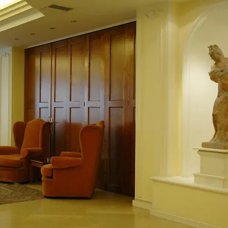 Hotel Vergina 3*