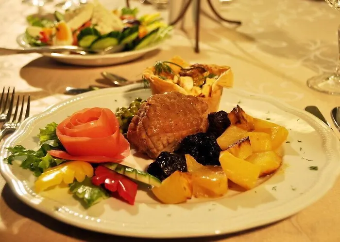 维尔吉纳酒店 3*